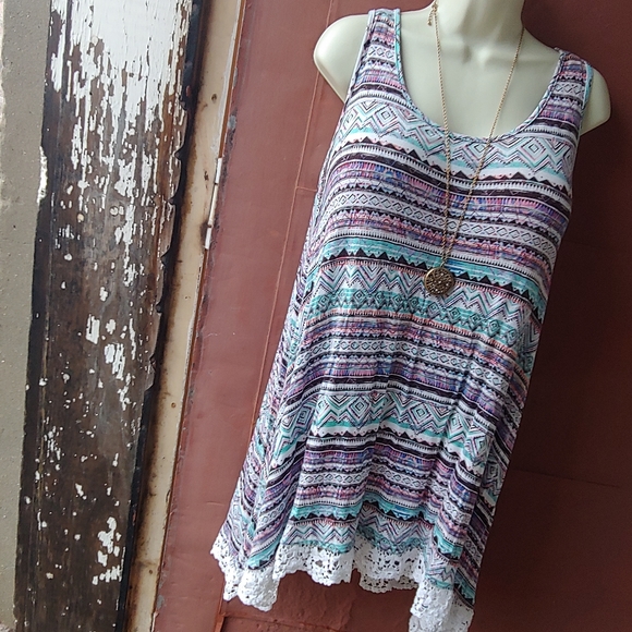 All At Once | Swing Multicolor Aline Tunic Crochet Tank Top Large - Picture 9 of 15